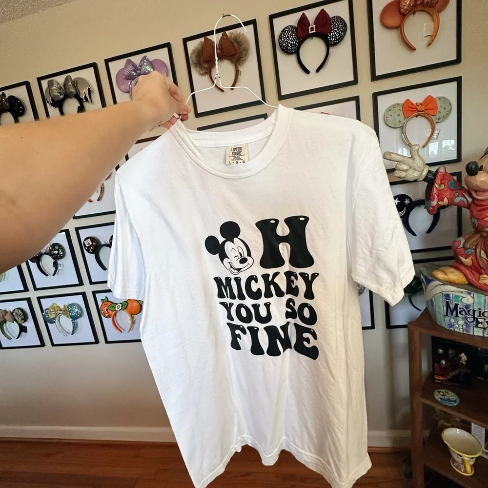 Comfort Colors White Tee with Cartoon Graphic - Picture 1 of 3